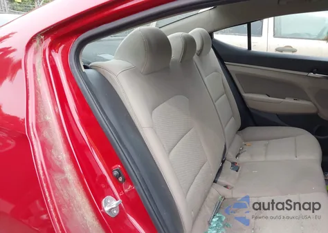 2019 Hyundai Elantra Sel z USA, uszkodzony, nr VIN KMHD84LF0KU764701